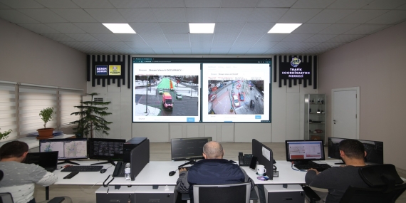 BAŞKAN ALTAY ŞEHİR MERKEZİNDE YAPAY ZEKA DESTEKLİ AKILLI KAVŞAKLARI YAYGINLAŞTIRIYORUZ